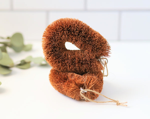 Natural Coconut Round Cleaning Coir Brush JUTURNA STUDIOS