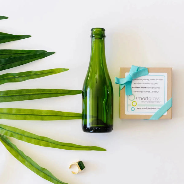 Smartglass Cube Gold Necklace - Pine Green SMARTGLASS RECYCLED JEWELRY
