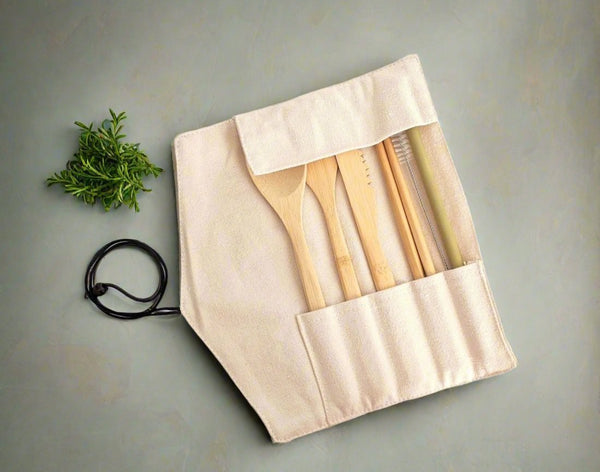 Bamboo Cutlery Travel Set J U T U R N A