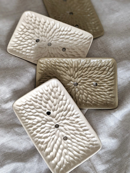 Carved Ceramic Large Soap Dish KATIEBCERAMICS