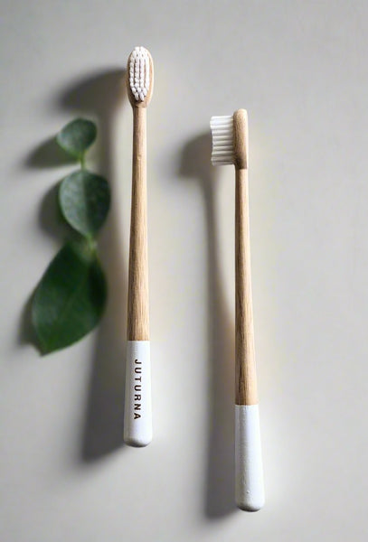 Organic Biobased Bamboo Toothbrush J U T U R N A