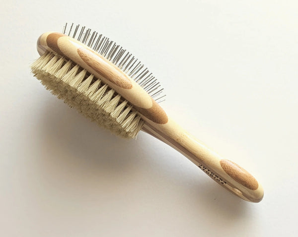 Plastic-Free Vegan Pet Brush J U T U R N A