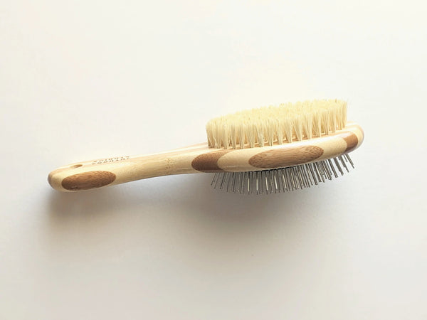 Plastic-Free Vegan Pet Brush J U T U R N A