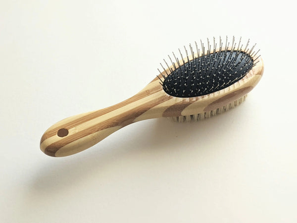 Plastic-Free Vegan Pet Brush J U T U R N A