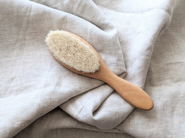Baby Wooden Brush Comb Set J U T U R N A