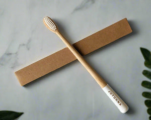 Organic Biobased Bamboo Toothbrush J U T U R N A